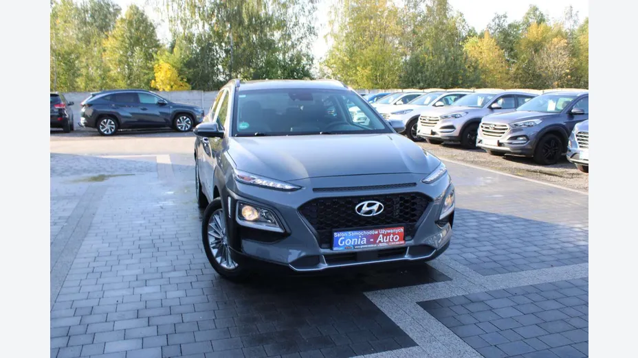 HYUNDAI Kona -
