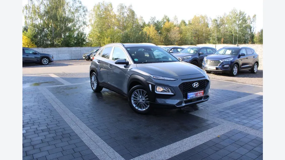 HYUNDAI Kona -