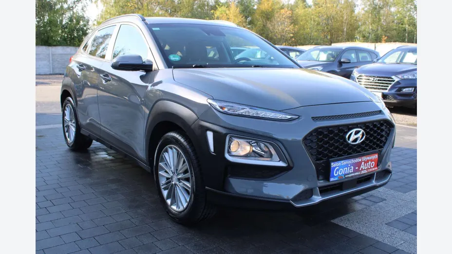 HYUNDAI Kona -