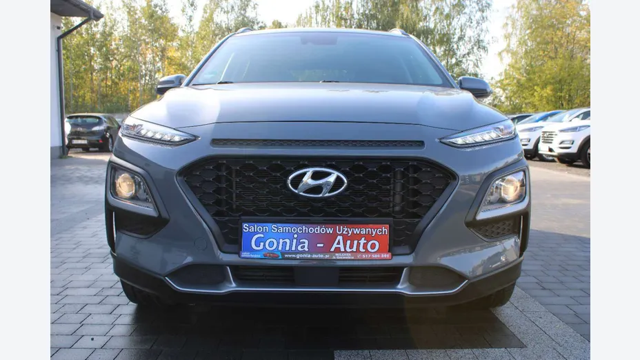 HYUNDAI Kona -