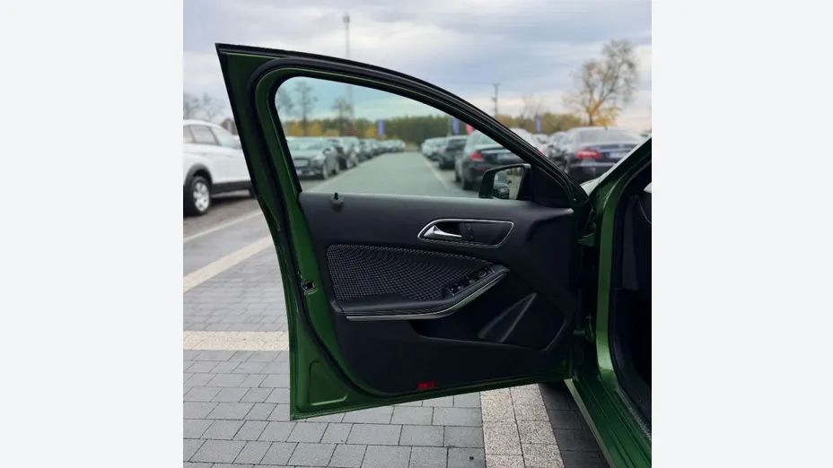 MERCEDES-BENZ A Klasa -