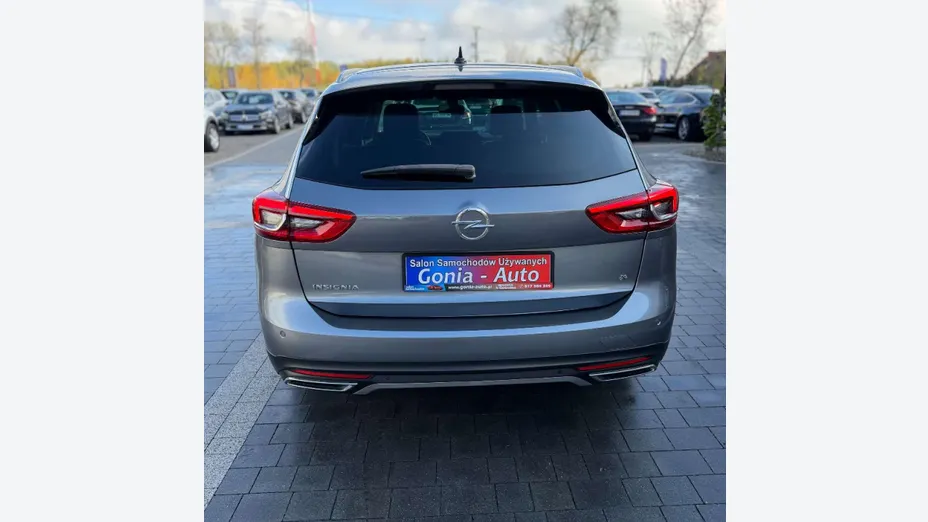 OPEL Insignia -