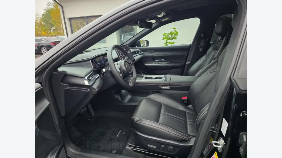 MAZDA 6e -