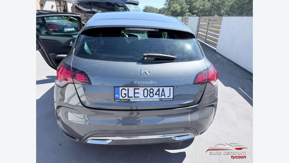CITROEN DS4 -