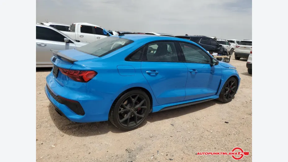 AUDI RS3 -