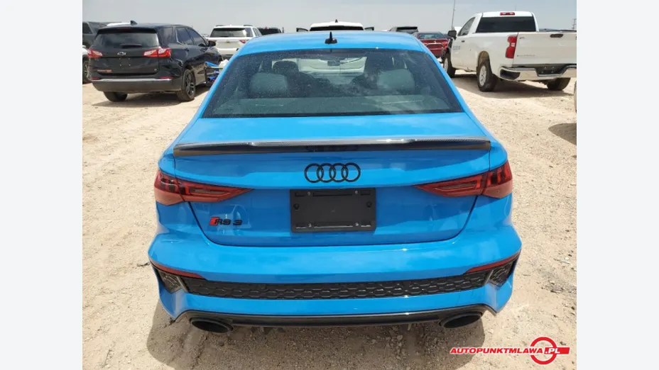 AUDI RS3 -