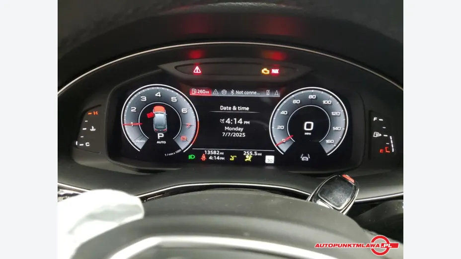 AUDI Q7 -