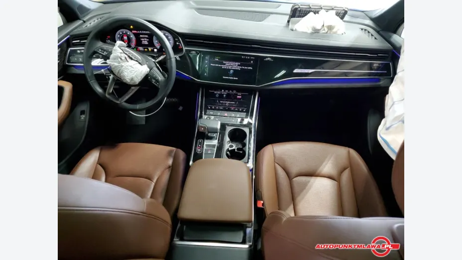 AUDI Q7 -