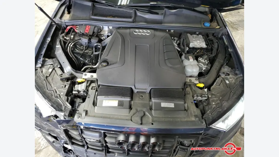 AUDI Q7 -