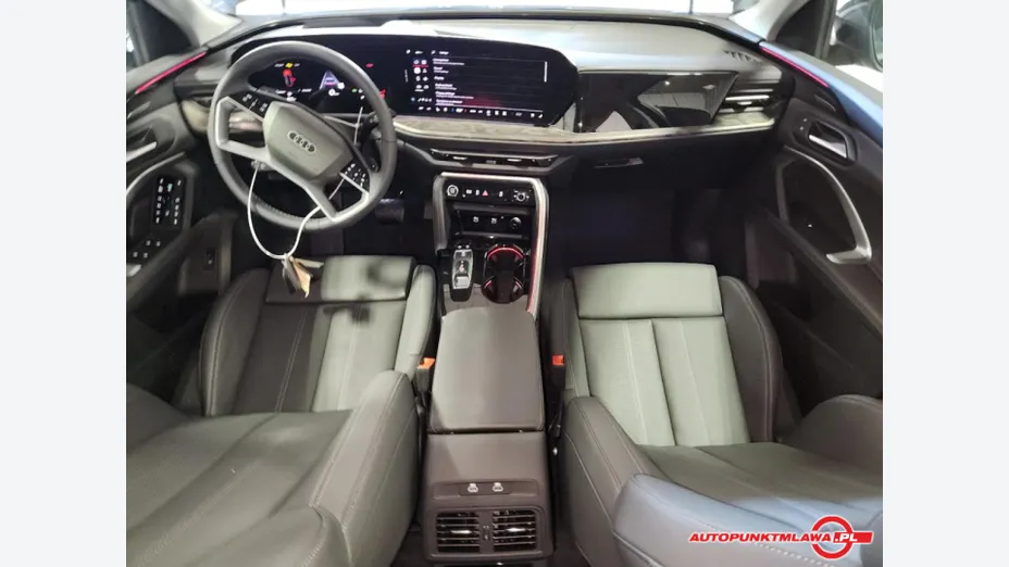 AUDI Q5 -