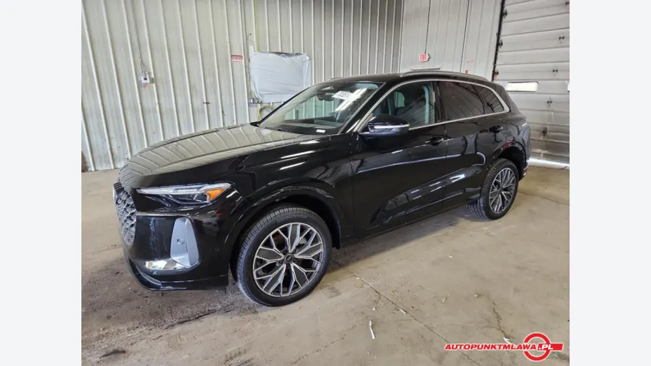 AUDI Q5 -