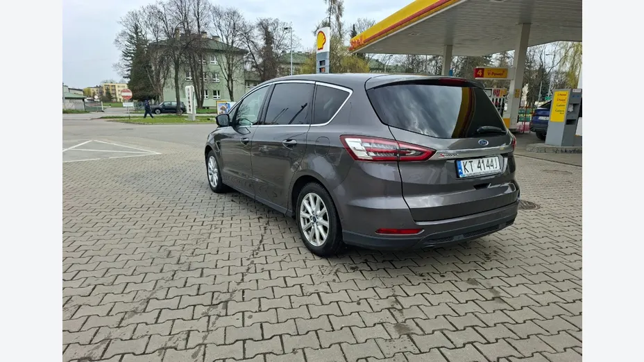 FORD S-MAX -