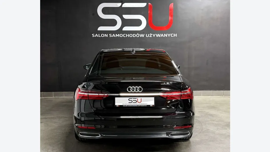 AUDI A6 -