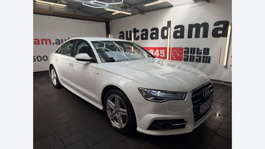 AUDI A6 -