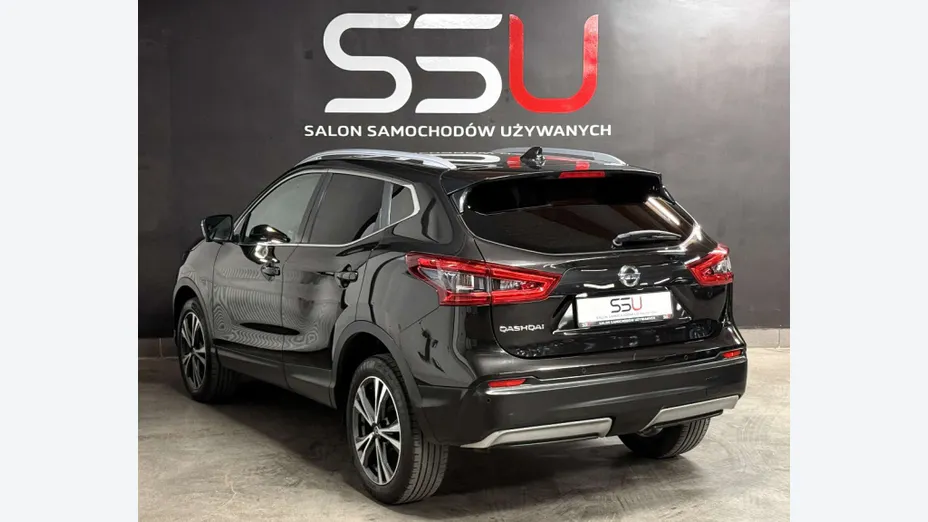 NISSAN Qashqai -