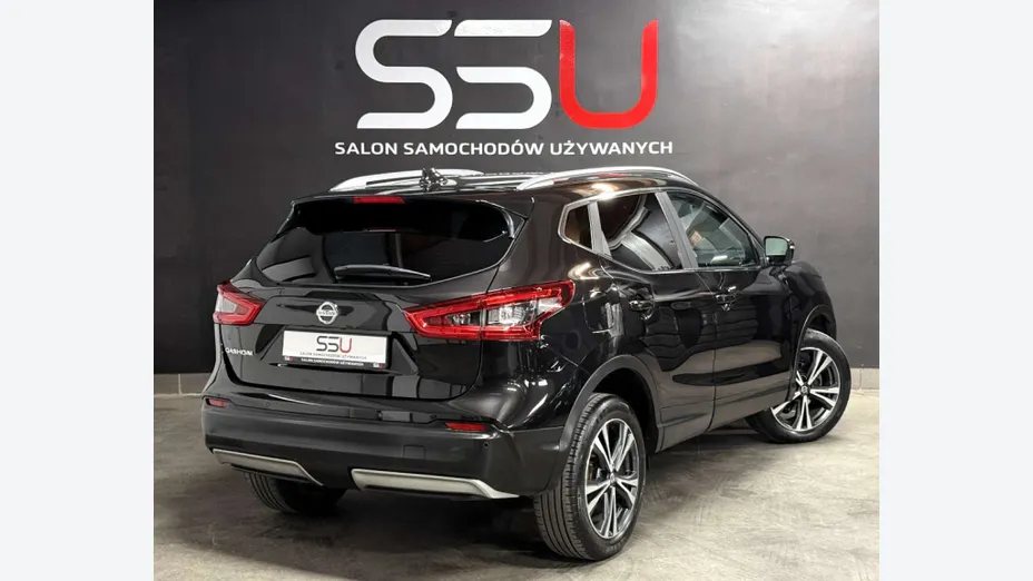 NISSAN Qashqai -
