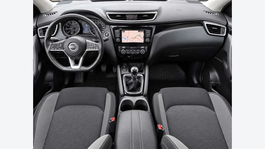 NISSAN Qashqai -