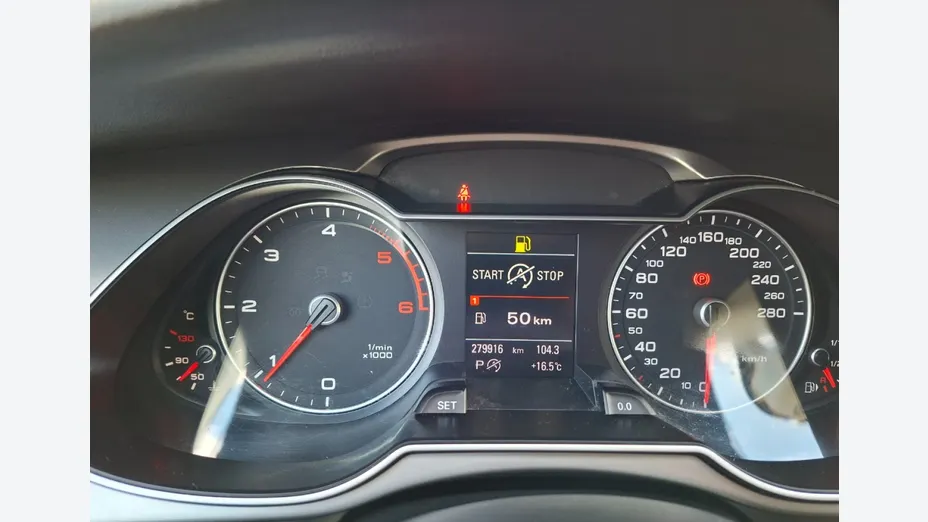 AUDI A4 -