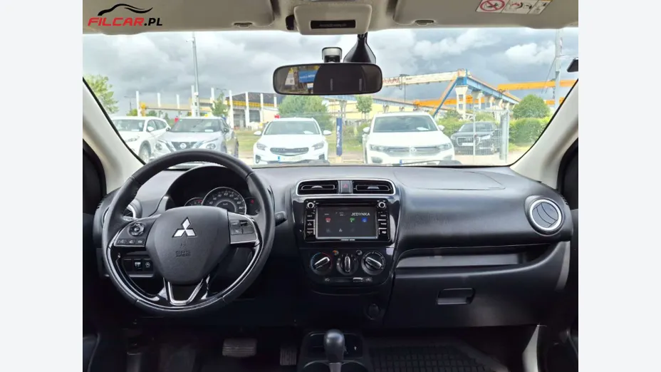 MITSUBISHI Space Star -