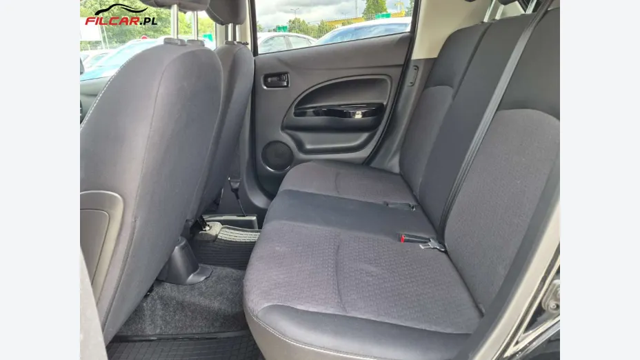 MITSUBISHI Space Star -