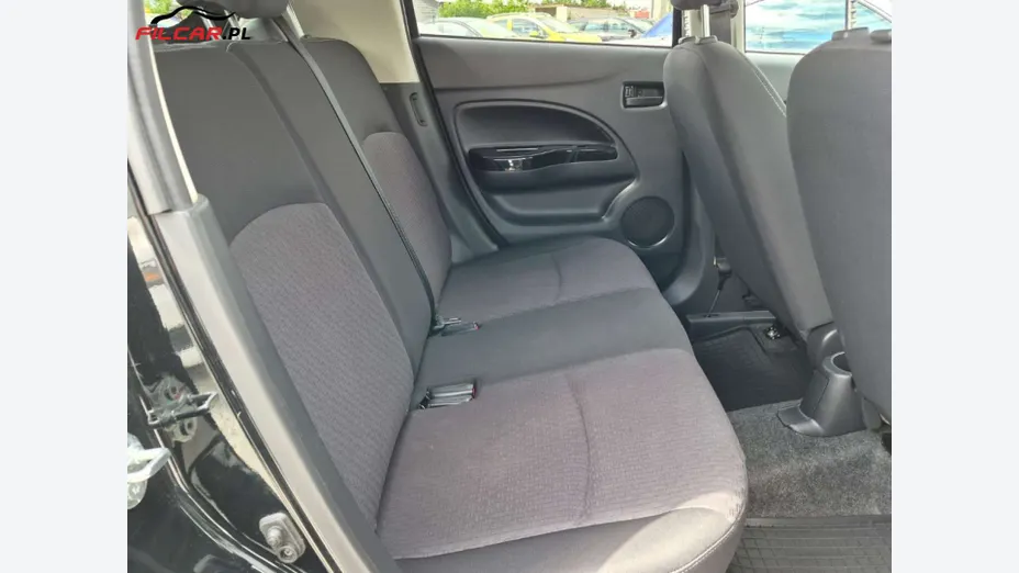 MITSUBISHI Space Star -