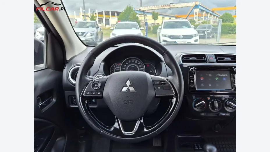 MITSUBISHI Space Star -