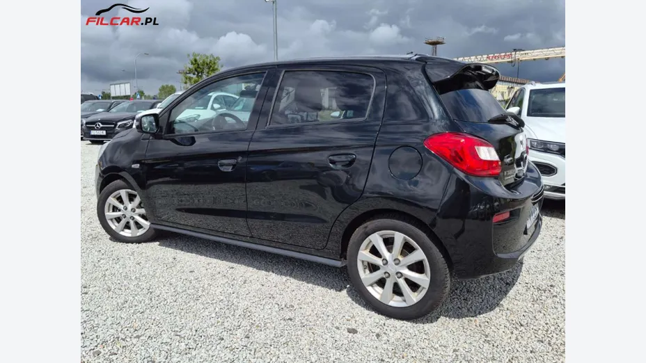 MITSUBISHI Space Star -