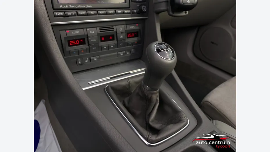 AUDI Cabriolet -