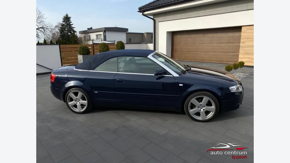 AUDI Cabriolet -