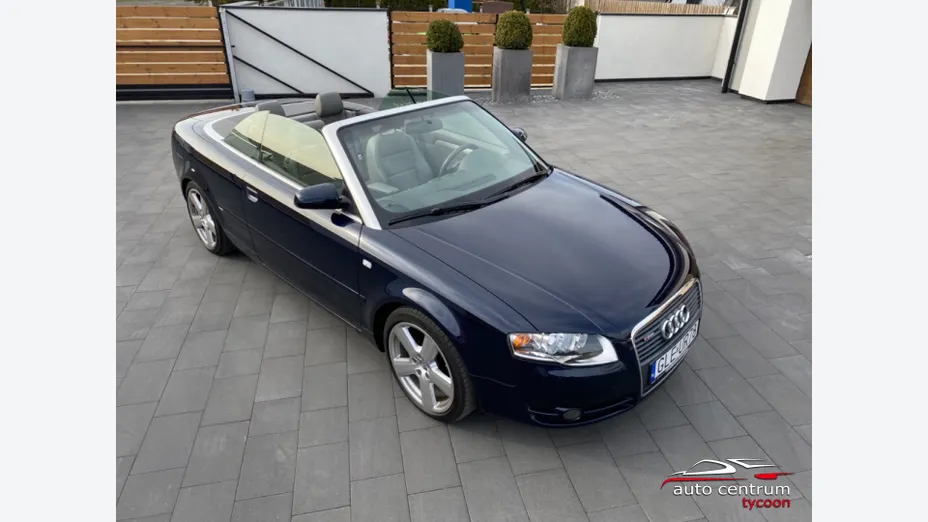 AUDI Cabriolet -