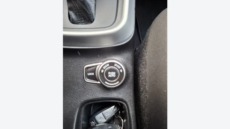 SUZUKI SX4 -