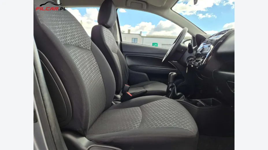 MITSUBISHI Space Star -
