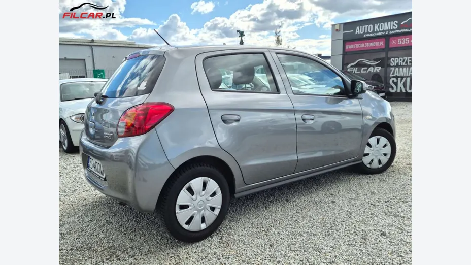 MITSUBISHI Space Star -