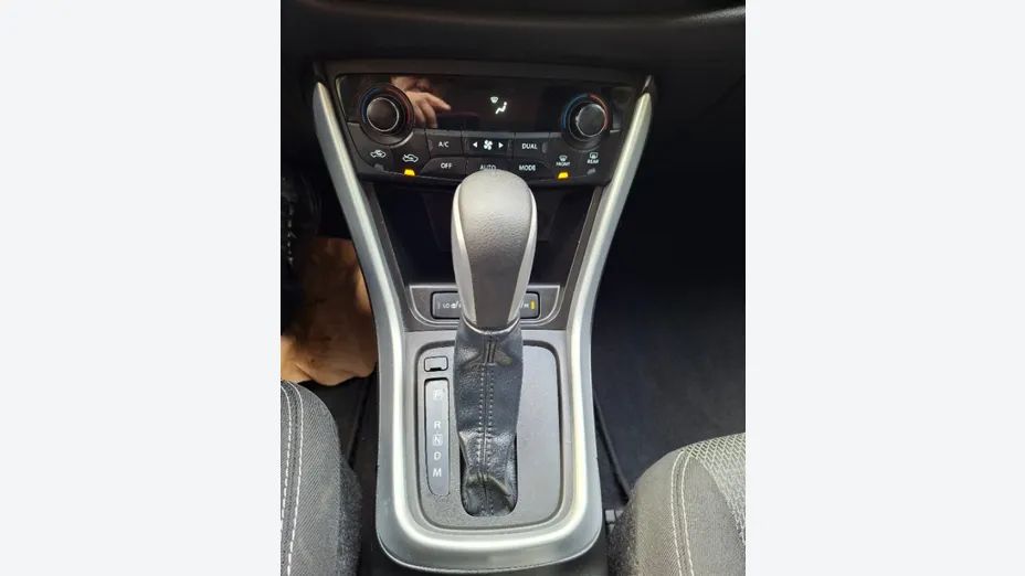SUZUKI SX4 -