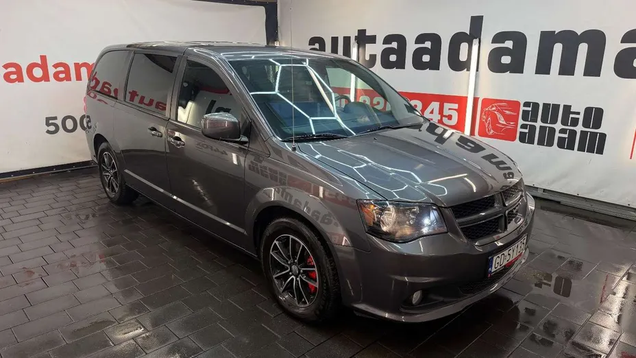 DODGE Grand Caravan -