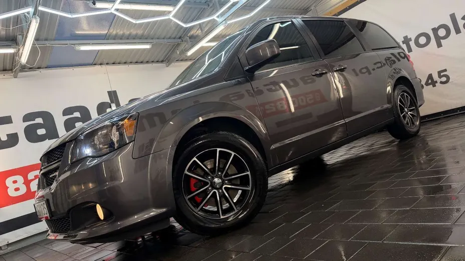DODGE Grand Caravan -