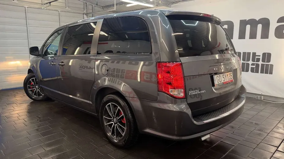 DODGE Grand Caravan -