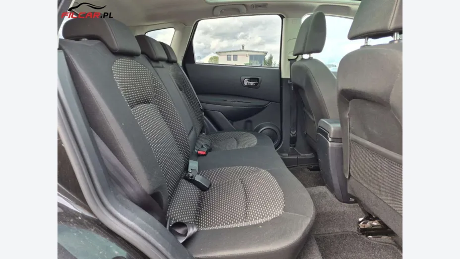 NISSAN Qashqai -