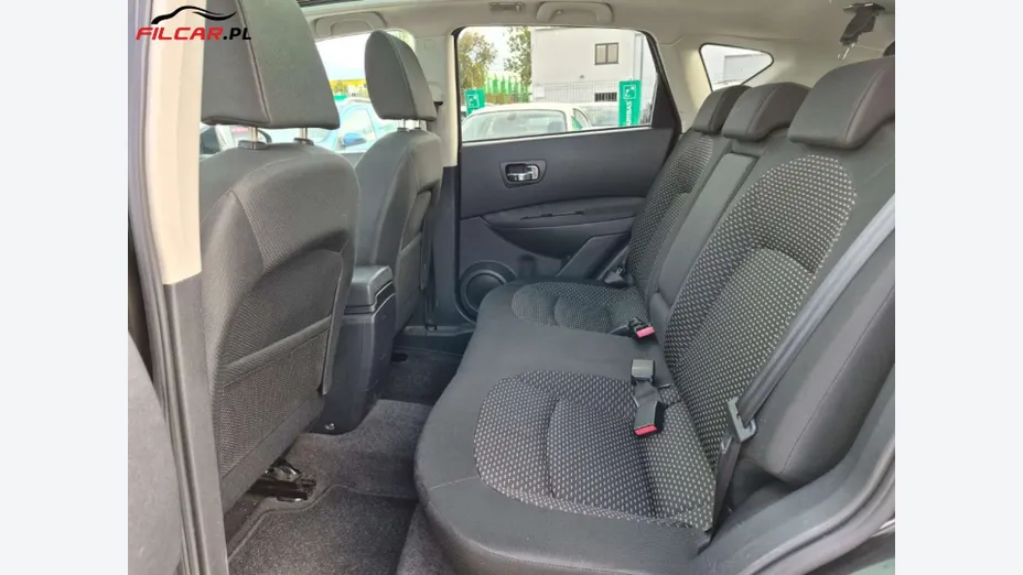 NISSAN Qashqai -