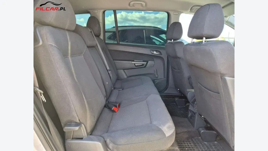 OPEL Zafira -