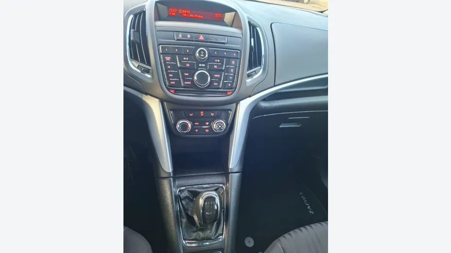 OPEL Zafira -