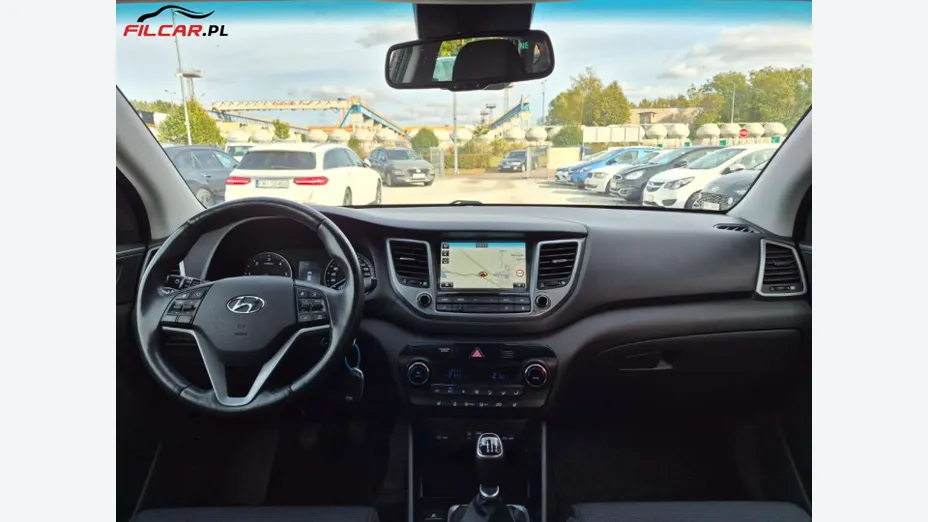 HYUNDAI Tucson -