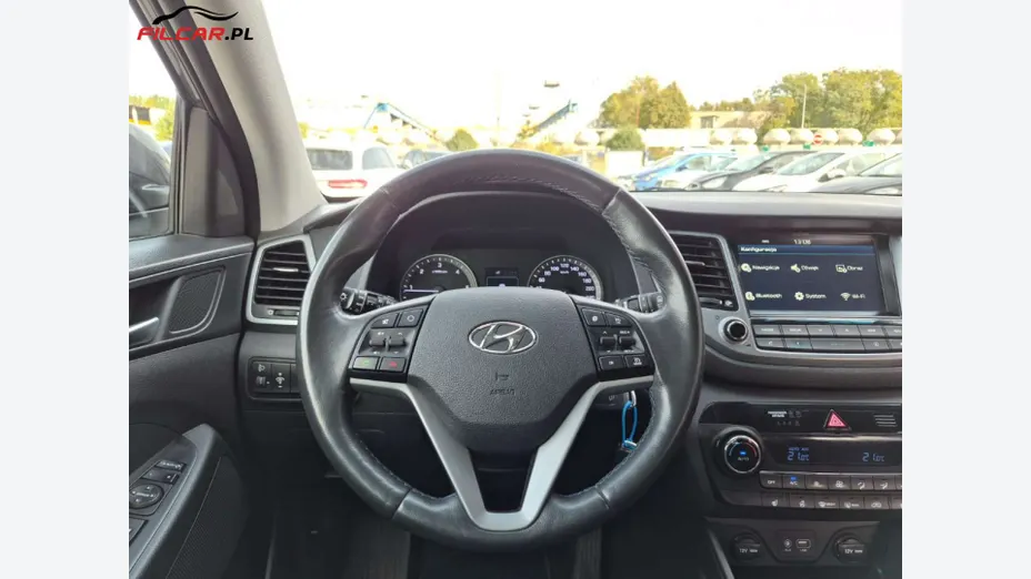 HYUNDAI Tucson -