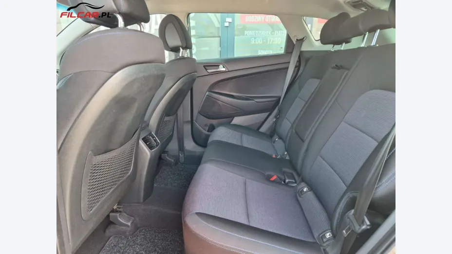HYUNDAI Tucson -