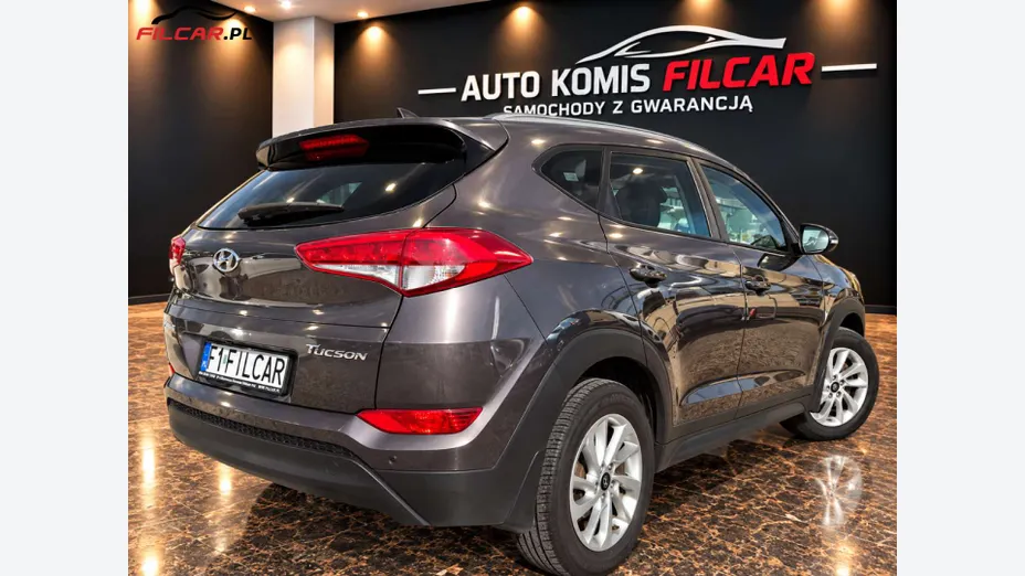 HYUNDAI Tucson -