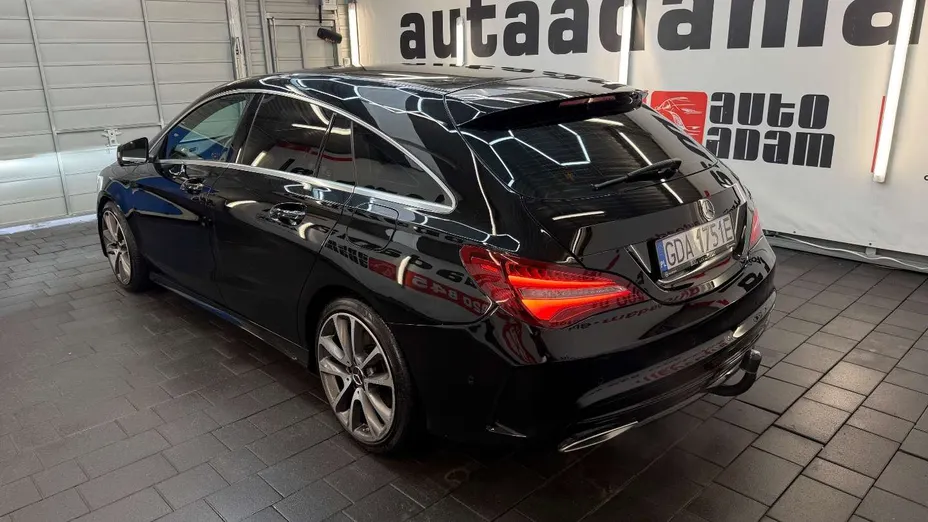 MERCEDES-BENZ CLA -