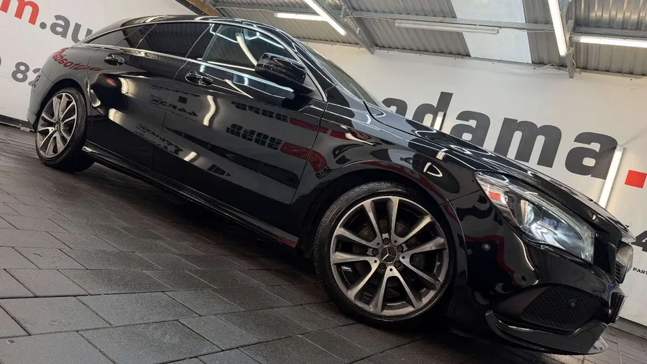 MERCEDES-BENZ CLA -