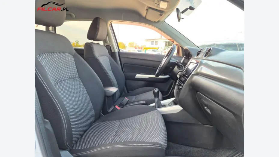 SUZUKI Vitara -