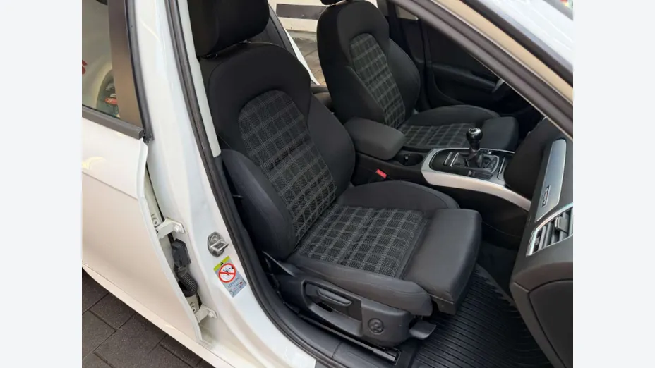 AUDI A4 Avant -