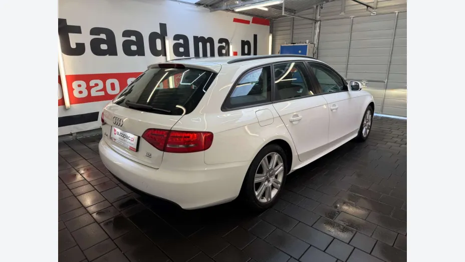 AUDI A4 Avant -